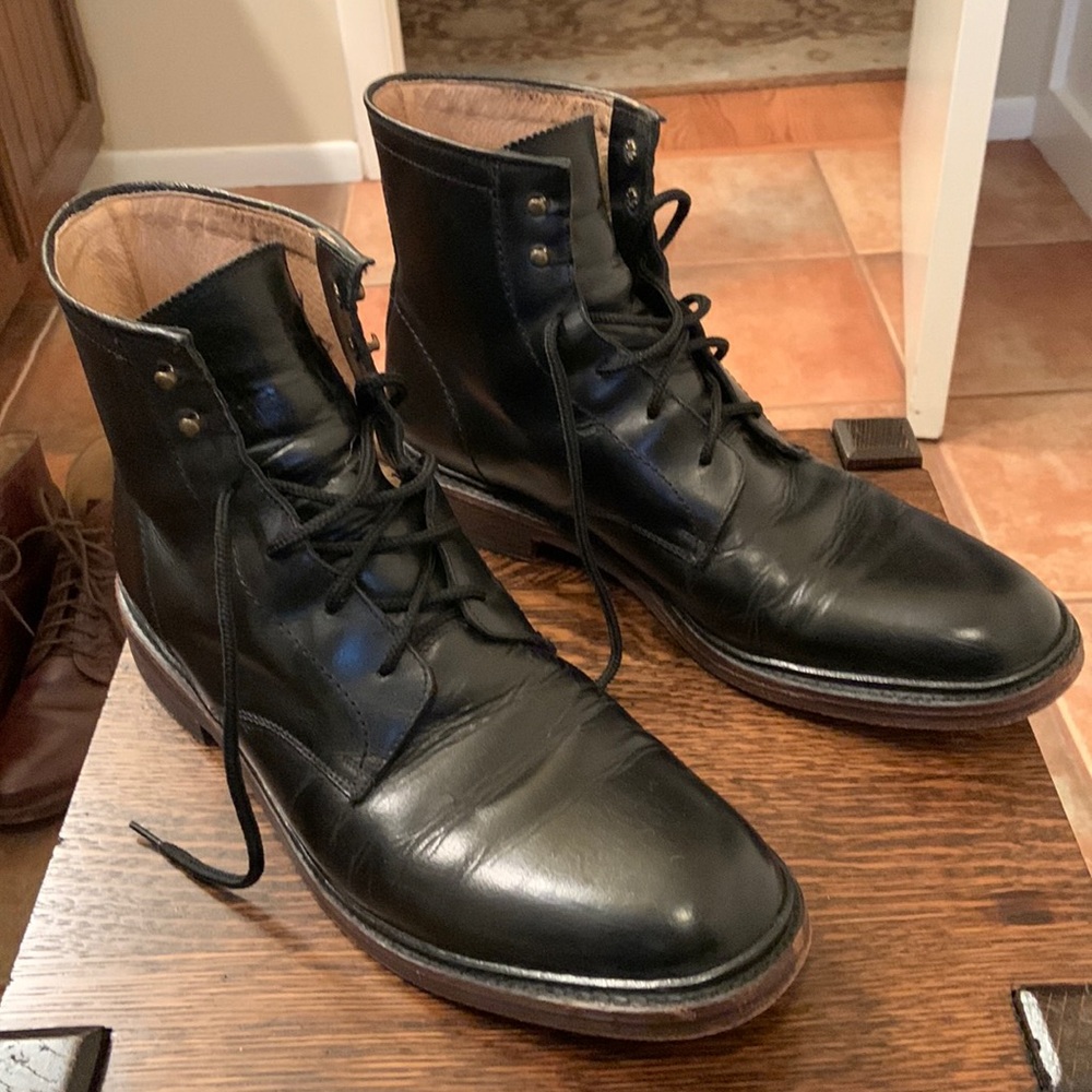 Frye boots black lace ups size 11.5D